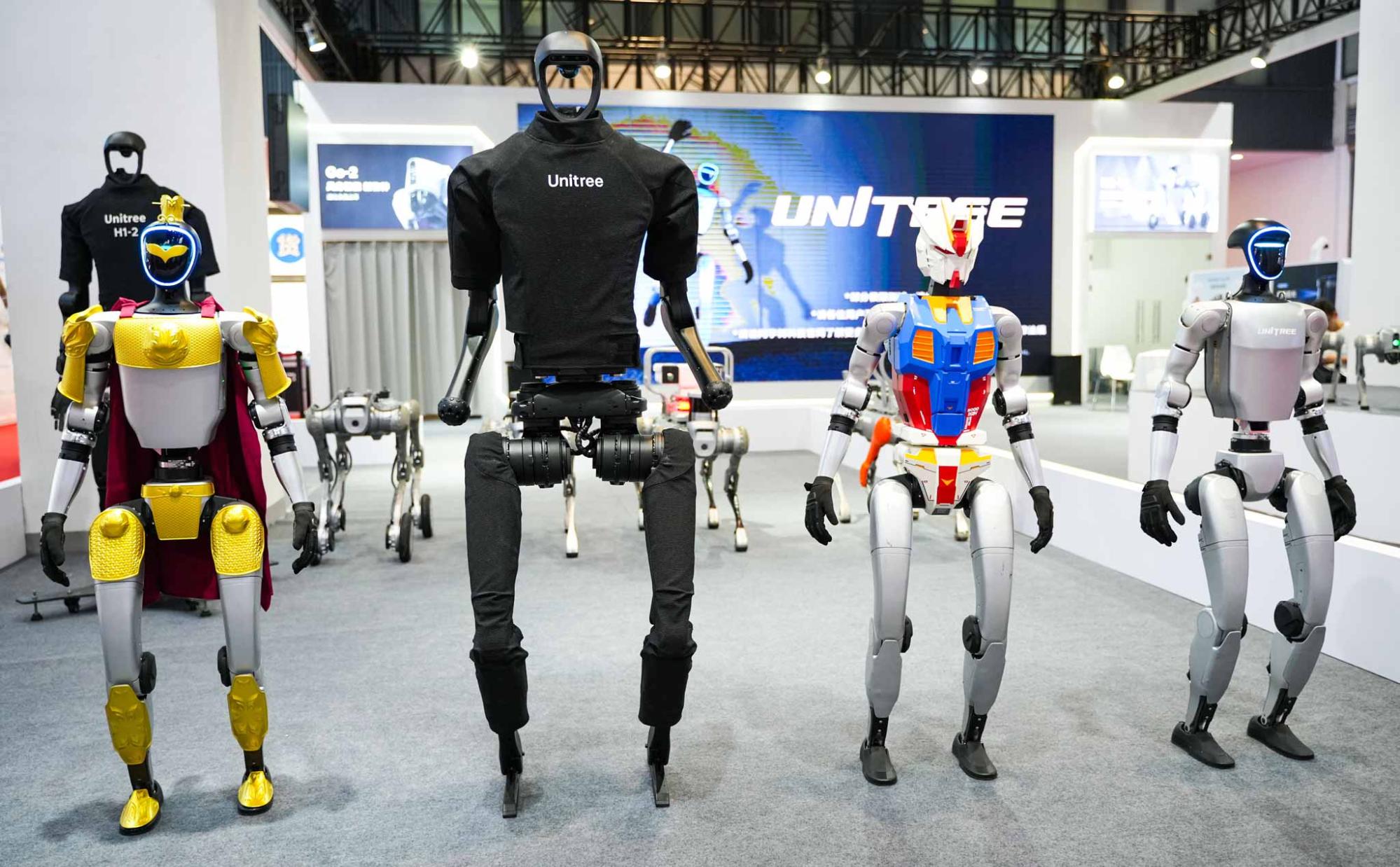 LÊ HOÀNG ROBOTICS ĐƯA ROBOT UNITREE CHÍNH HÃNG VỀ VIỆT NAM